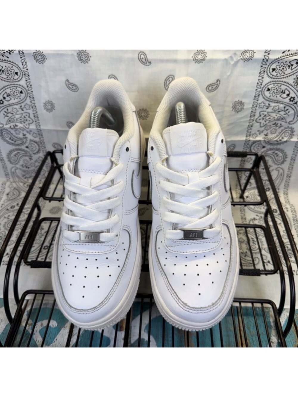 Nike Air Force 1 Low LE GS Triple White FV5951-111 Youth 5Y/Womans 6.5 EUC - Picture 6 of 10